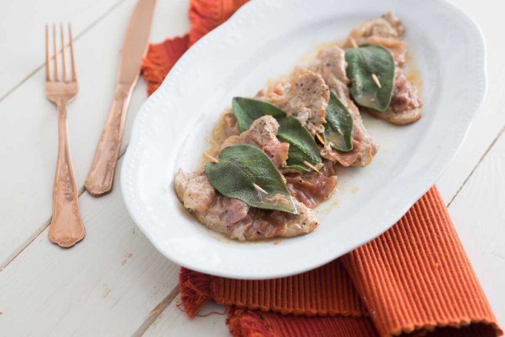 Come preparare i saltimbocca alla romana: la ricetta autentica – SyNews